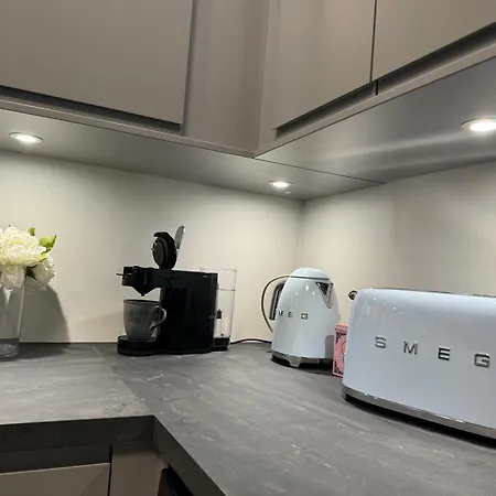 Quiet Business In Frogner شقة